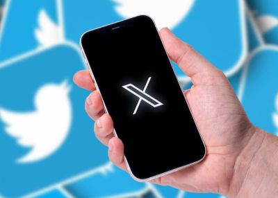 From Twitter to X: Elon Musk&#039;s Rebranding Gamble